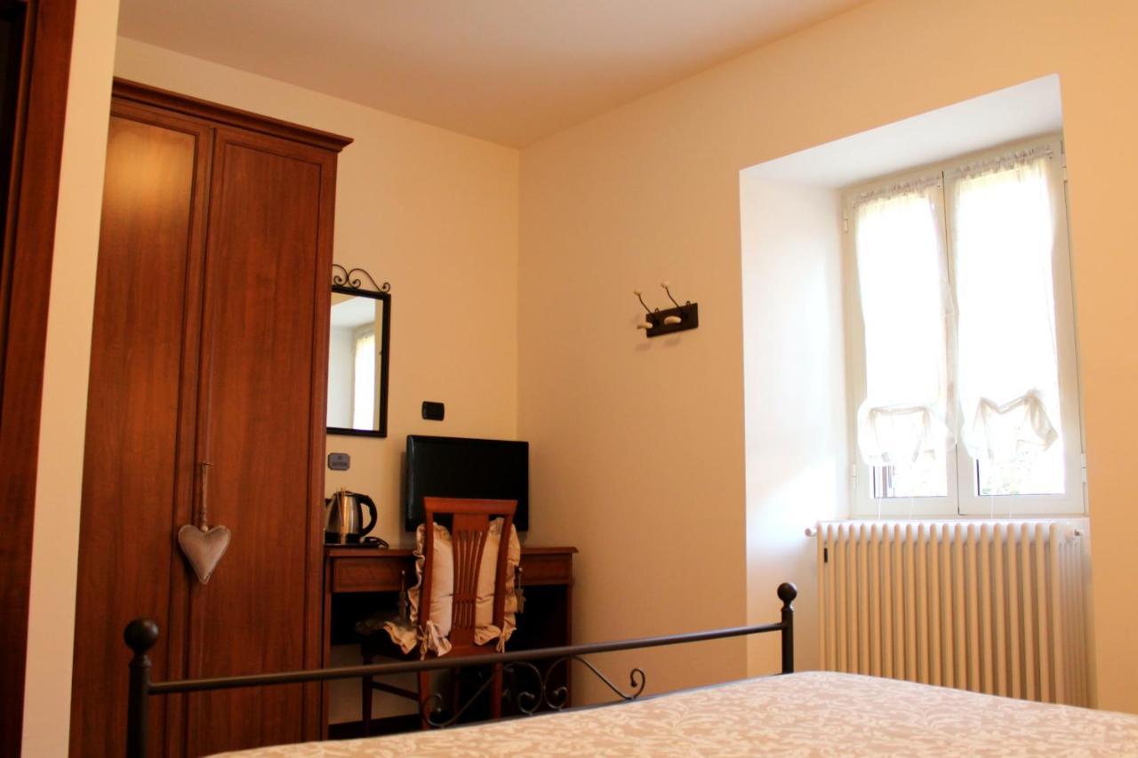 B&B Villa Regina บรูนาเต ภายนอก รูปภาพ